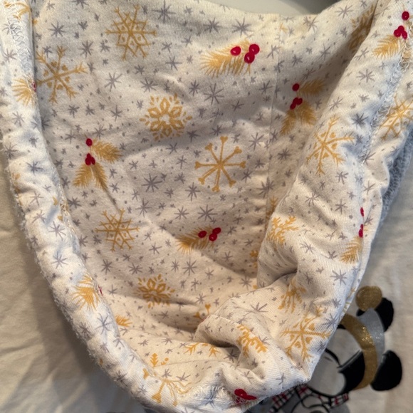 Disney Christmas Hoodie Women’s XS - Picture 7 of 7